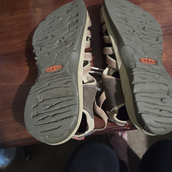 KEEN Vintage Women's Adventure Sandals Whisper - Brown, Tan and Pink Size 10 - Picture 5 of 7